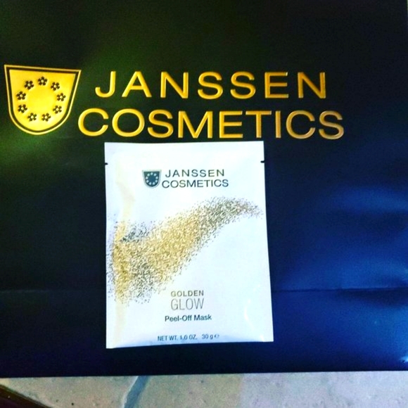 JANSSEN GOLDEN GLOW FACE TREATMENT MASK 8 pcs - Picture 3 of 4